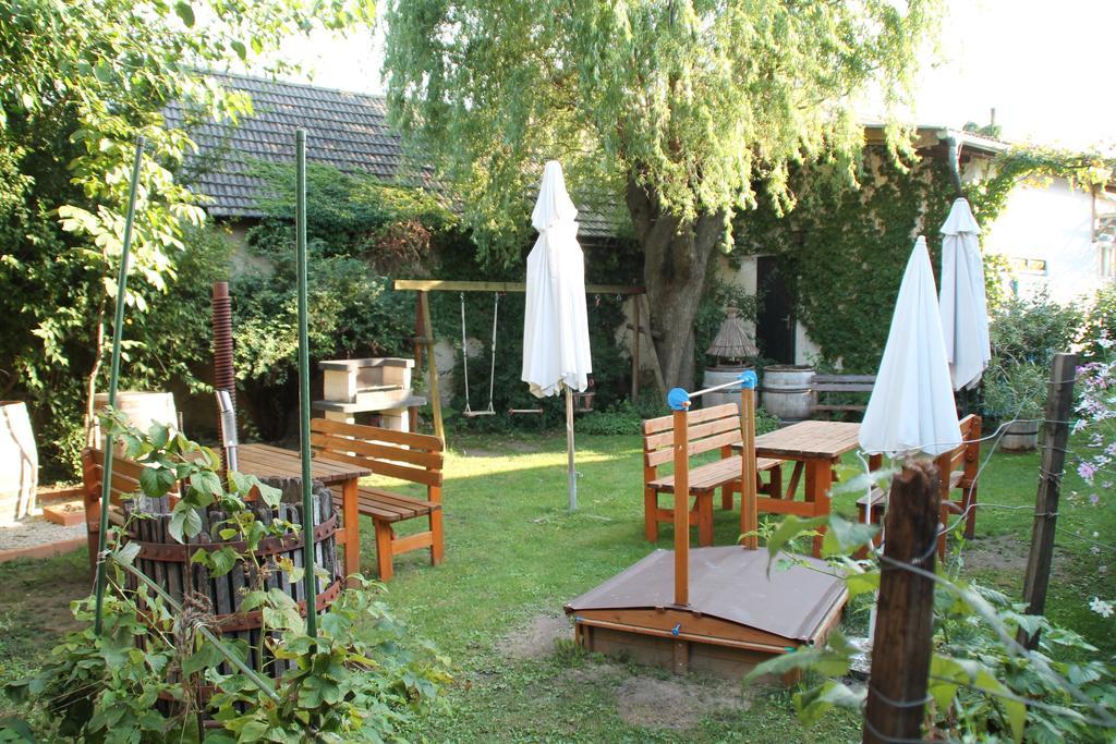 Stieglerhof Kg -Apartments Illmitz- Buitenkant foto